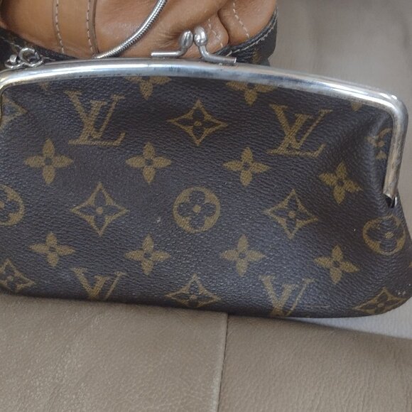 💯% Authentic RARE LOUIS V French Co Bucket Bag pm & KISSLOCK CLUTCH  full set! - Picture 6 of 16